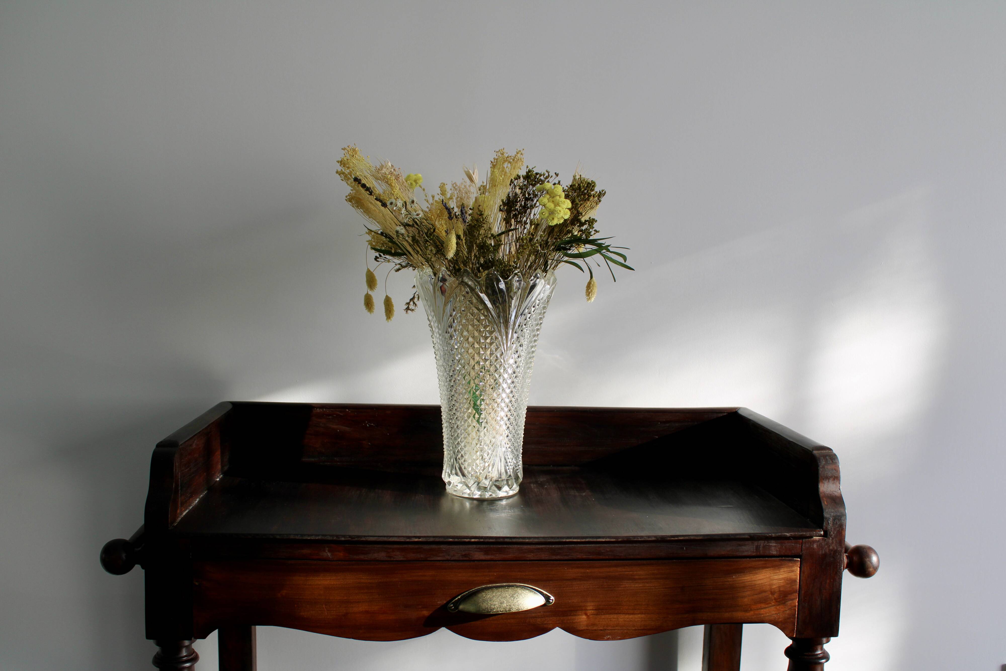 Crystal vase size - Diamond point pattern