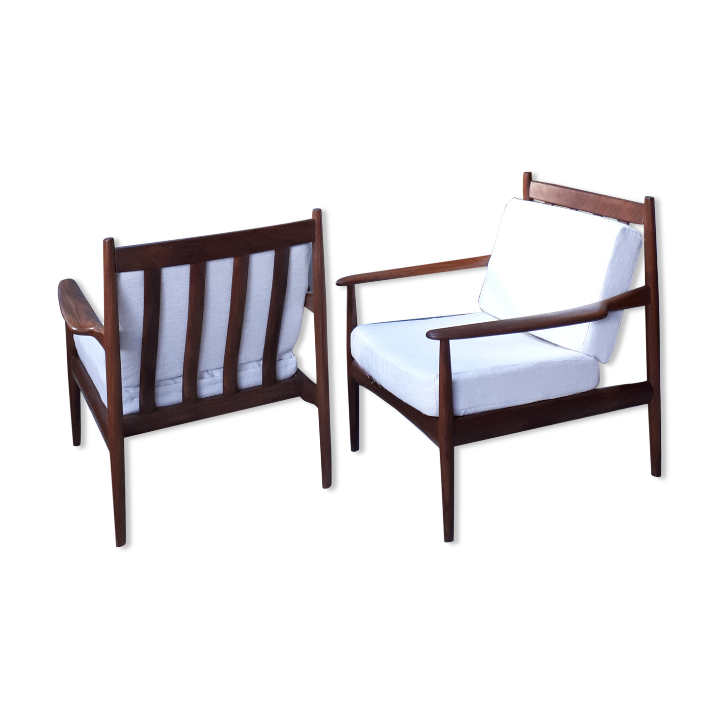 Paire de fauteuils scandinaves des années 60
