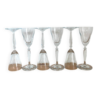 Vintage champagne flutes - tulip effect