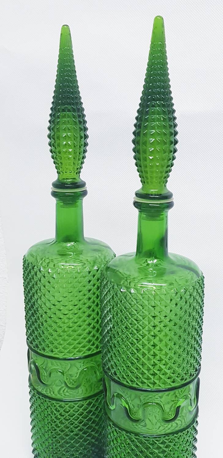 Grandes carafes du milieu du siècle