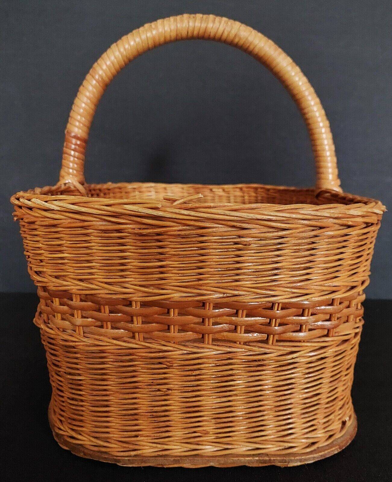 Vintage wicker basket 40 cm