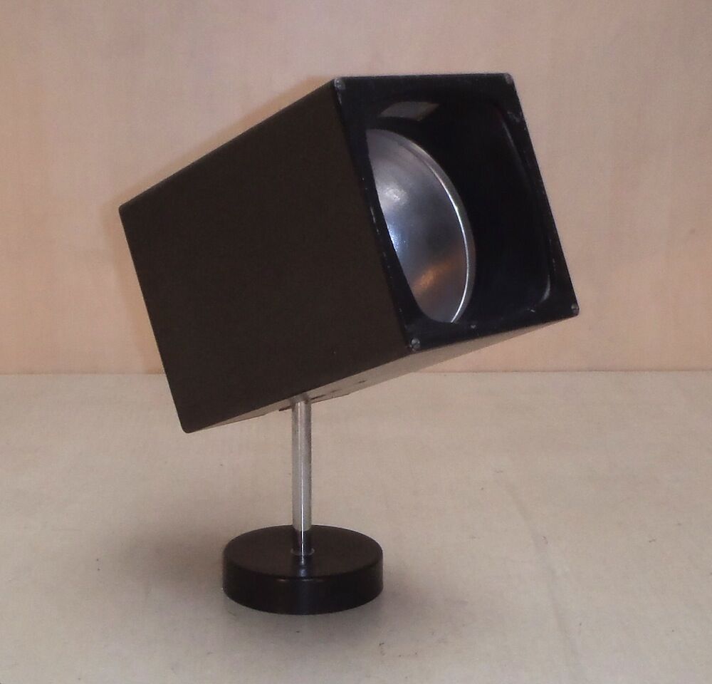 Suite of five lights-spotlights