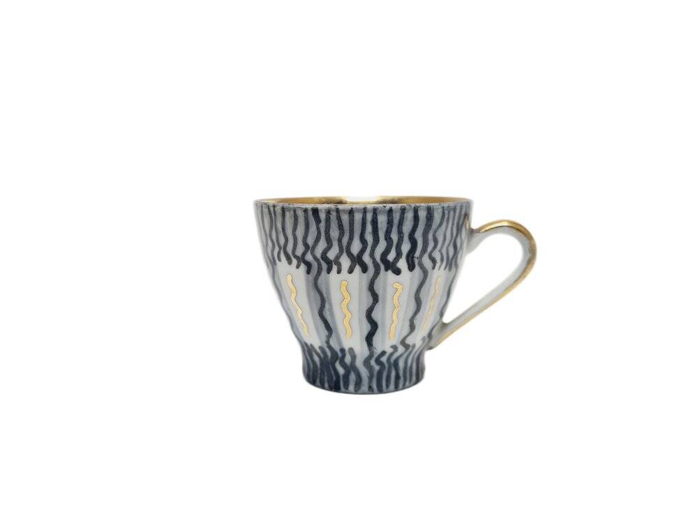 Tasse en porcelaine Karolina du Département Kwiatogal, Pologne, années 1960.