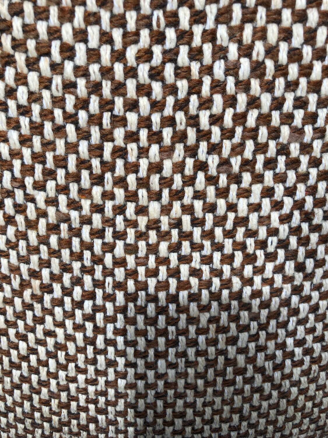 Series 6 elm chairs Maison Regain