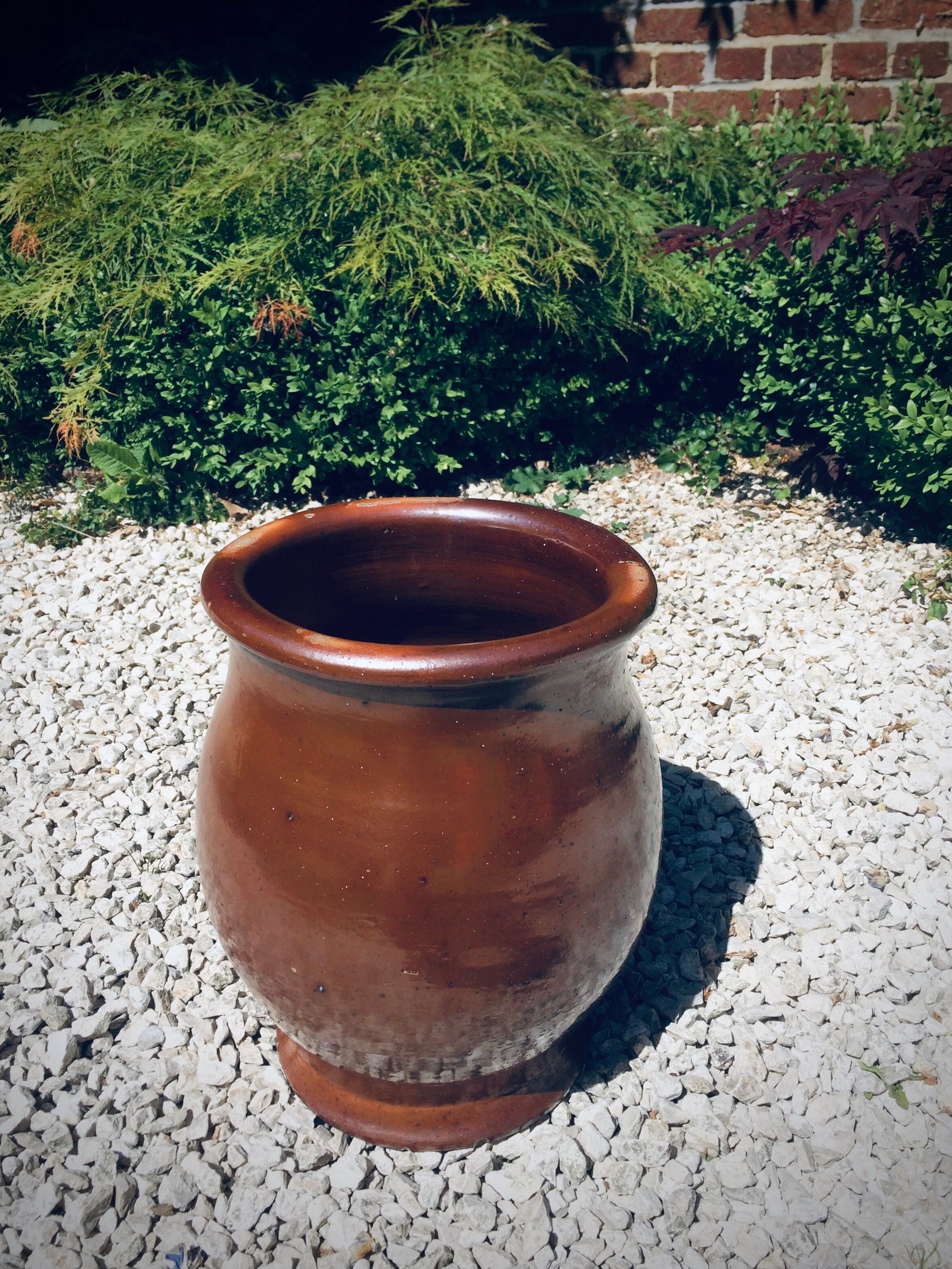 Verified sandstone jar