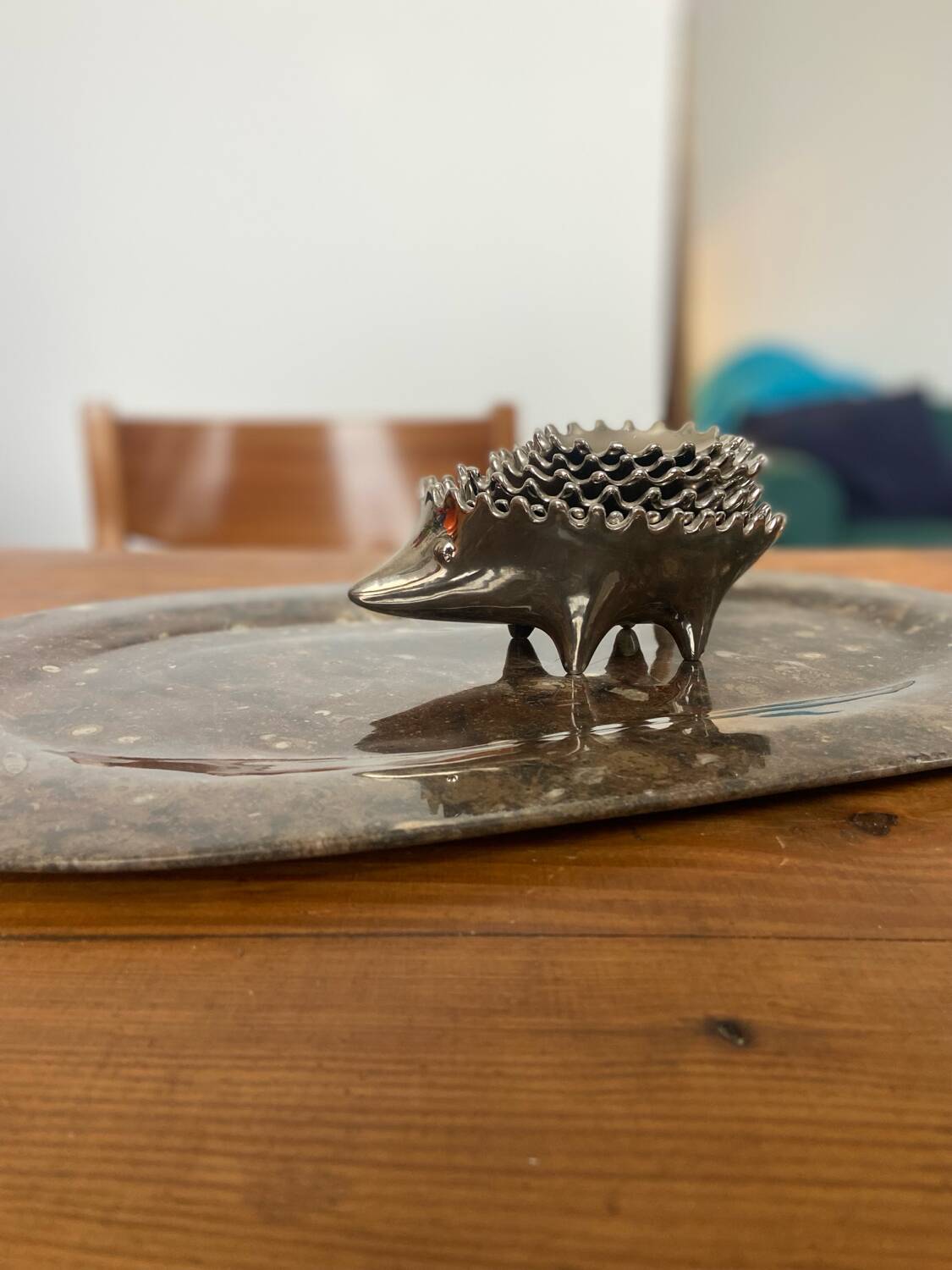 Set of 6 vintage nesting ashtrays