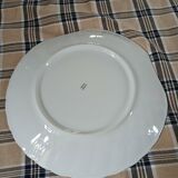 Small porcelain seashell dish