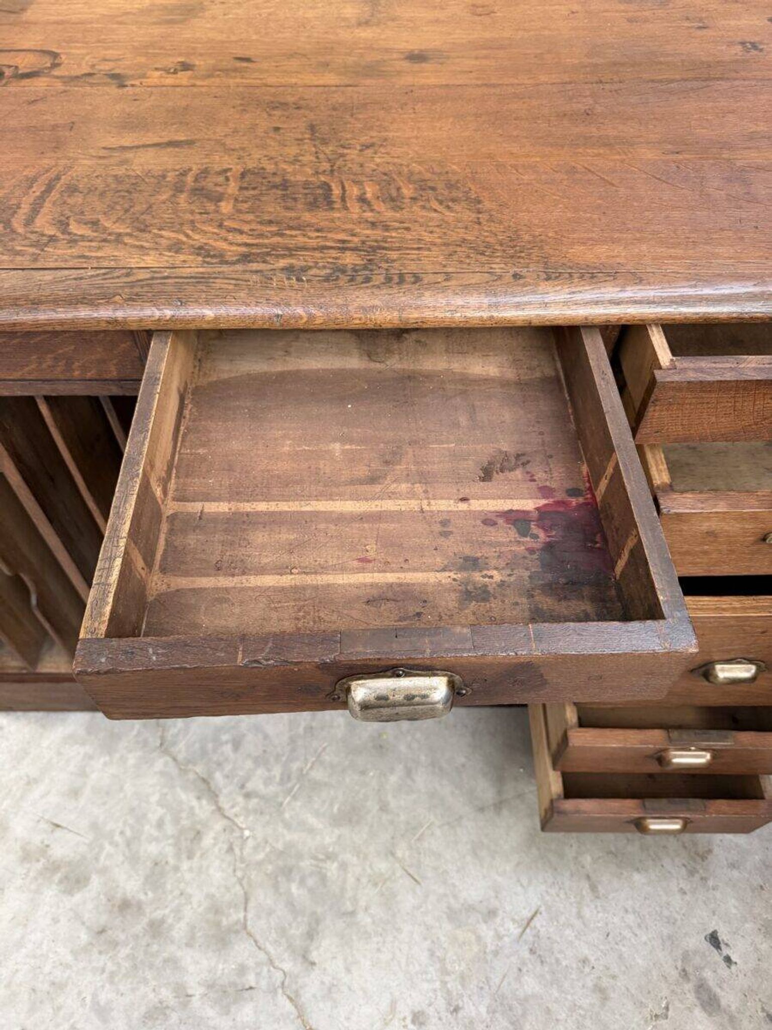 Oak shop counter from the early 20th century.