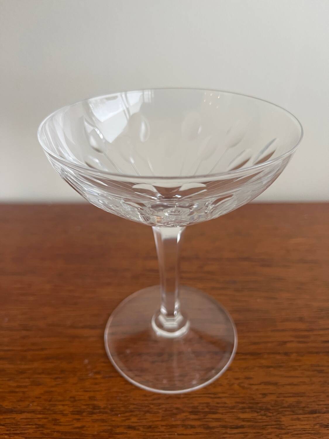 8 Coupes À Champagne En Cristal Val Saint Lambert Modèle Nestor.   Pa