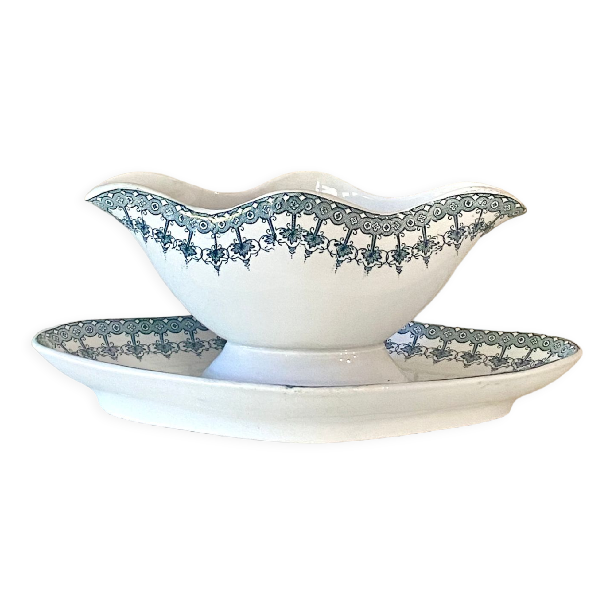 Gravy boat