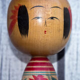 Vieille poupée kokeshi japonais