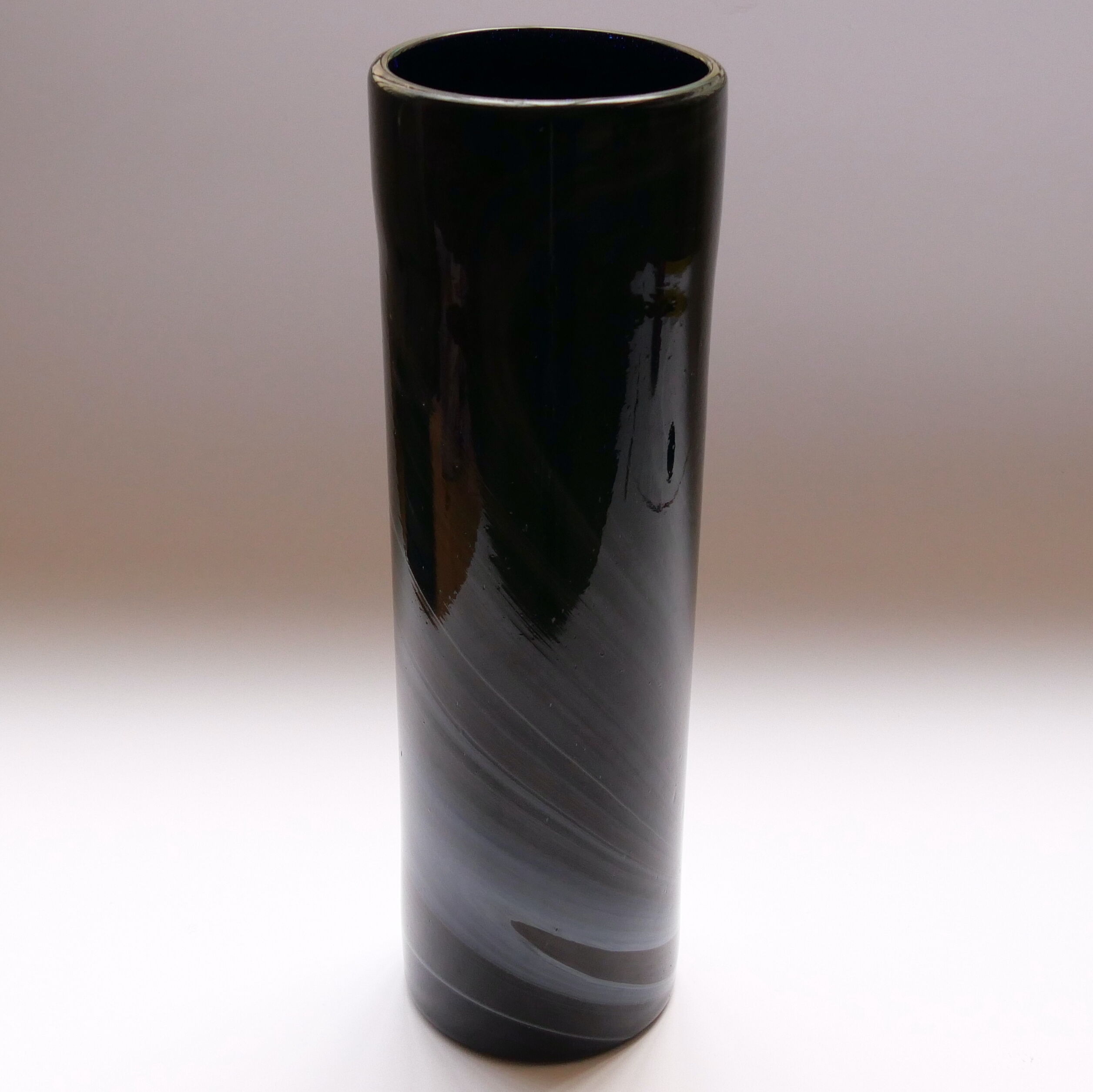 Agate glass cylinder vase, Maure Vieil 1970