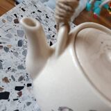 Floral teapot