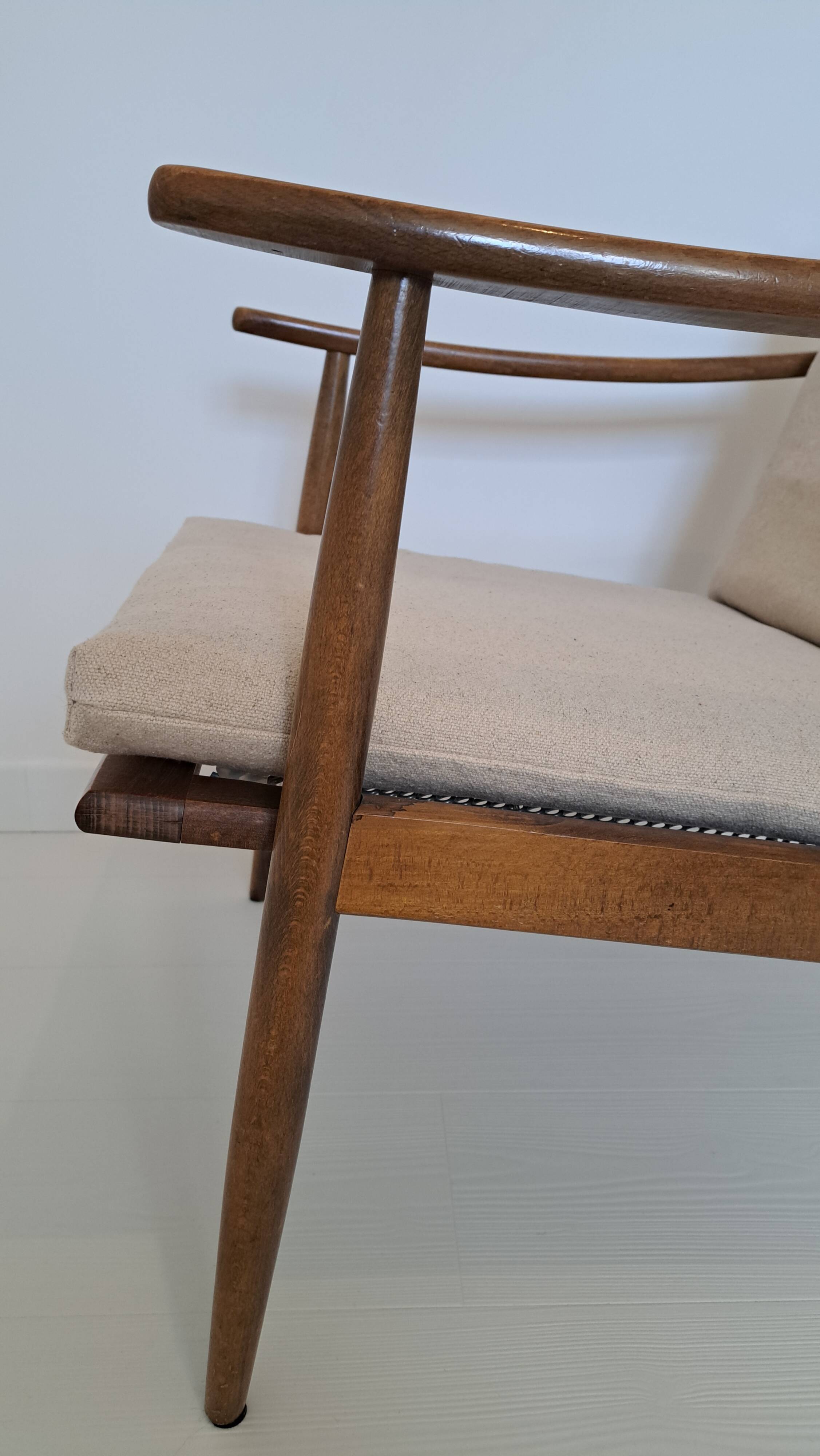 Scandinavian style armchair in solid wood – 1950s/60s