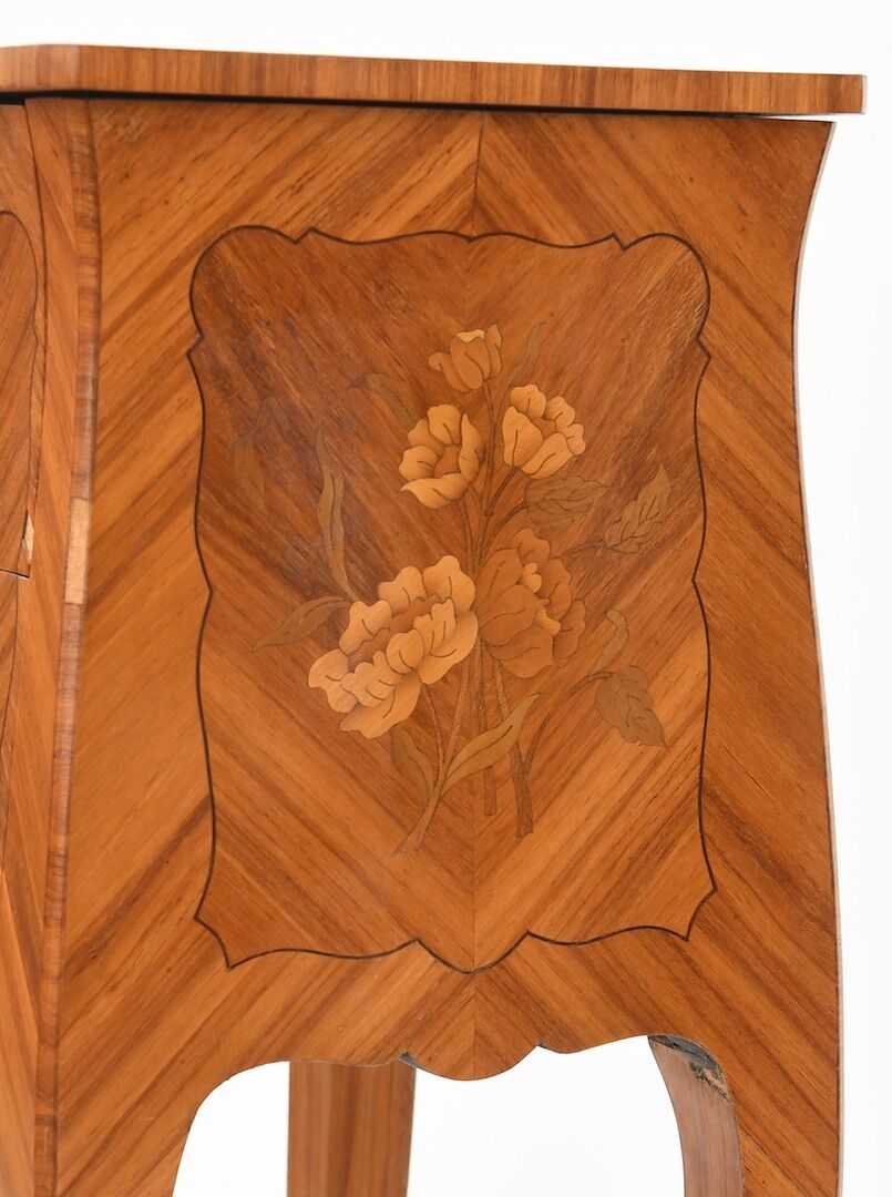 Bedside table in marquetry