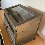 Storage box