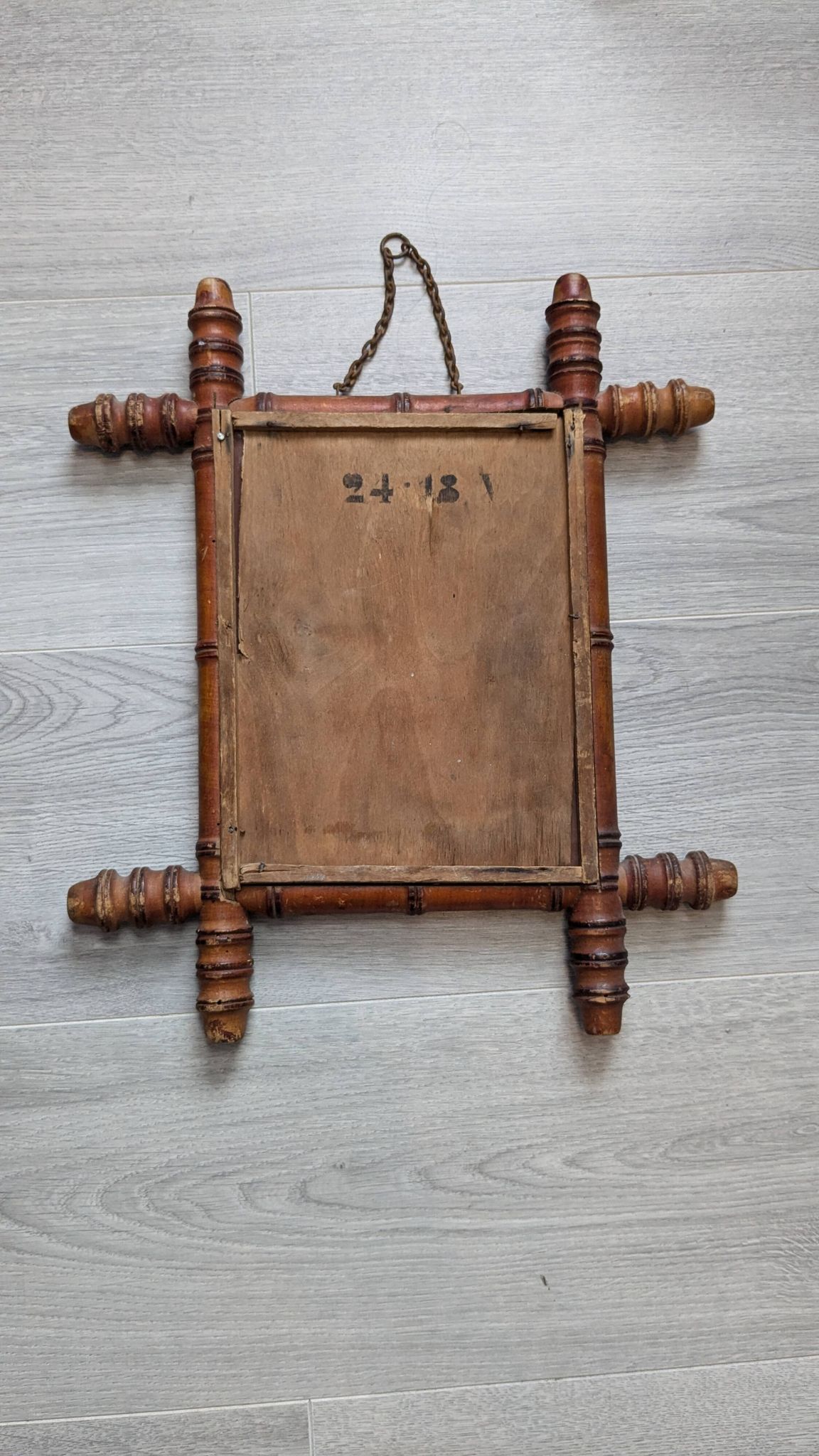 Miroir ancien bambou tourné glace piquée 40x34 cm