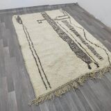 Handmade Beni Mrirt rug size 200 x 300 cm