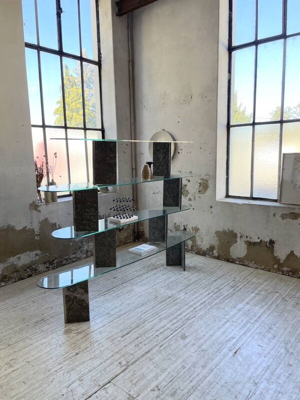 Etagère sculpture pierre et verre Roche Bobois années 70