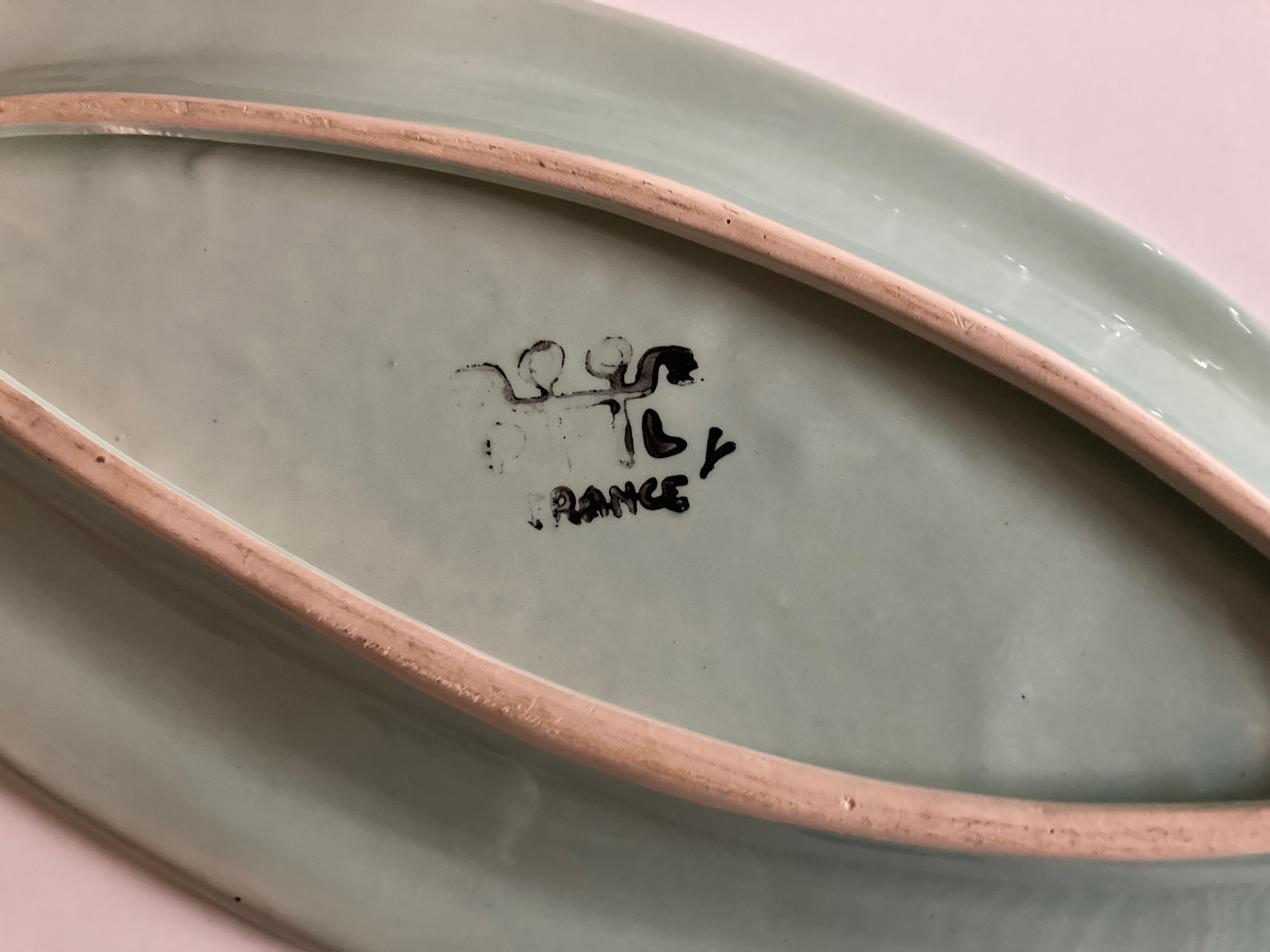 Product BHV ceramic plate Jacques Pouchain in Dieulefit 1960