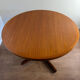 Table ronde salle à manger vintage