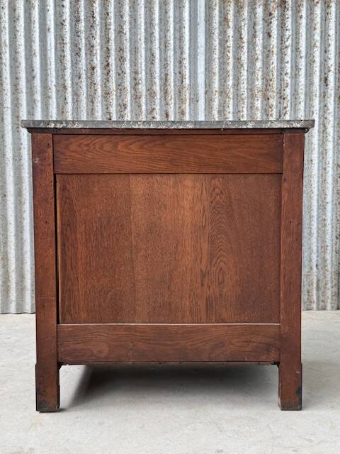 Empire mahonie ladekast met hardstenen blad, Gris de Marais