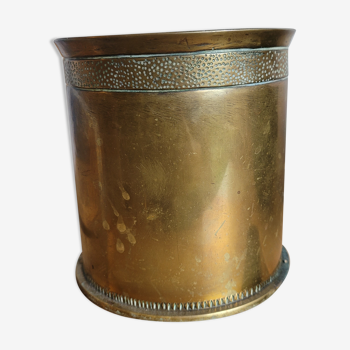 Bronze pot cover