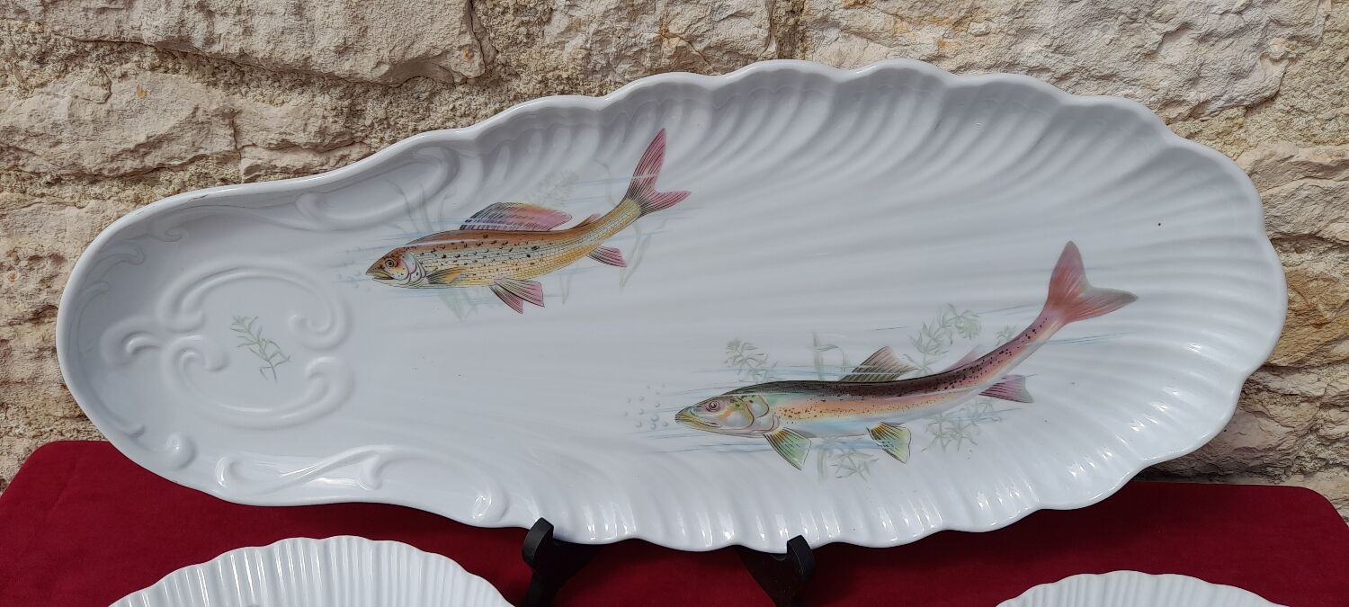 Sologne porcelain fish service 11 plates + dish + sauce boat perfect condition