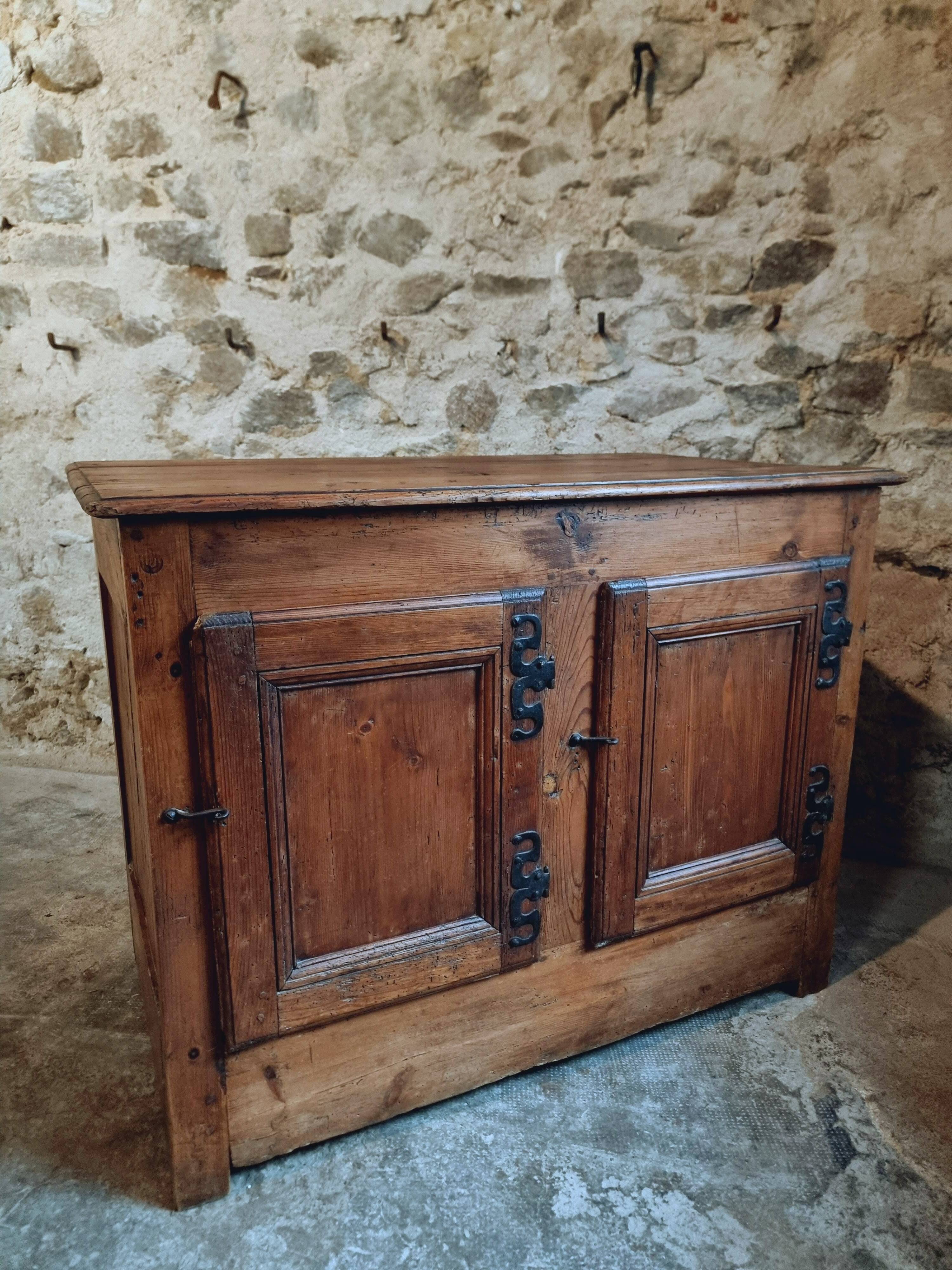 Antique Louis XVI sideboard – 18th century – Solid pine kitchen island – 1