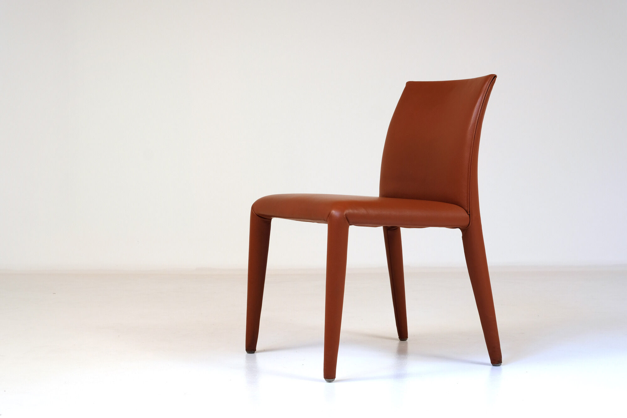 Lot of 8 leather chairs by Mario Bellini for B&B Italia