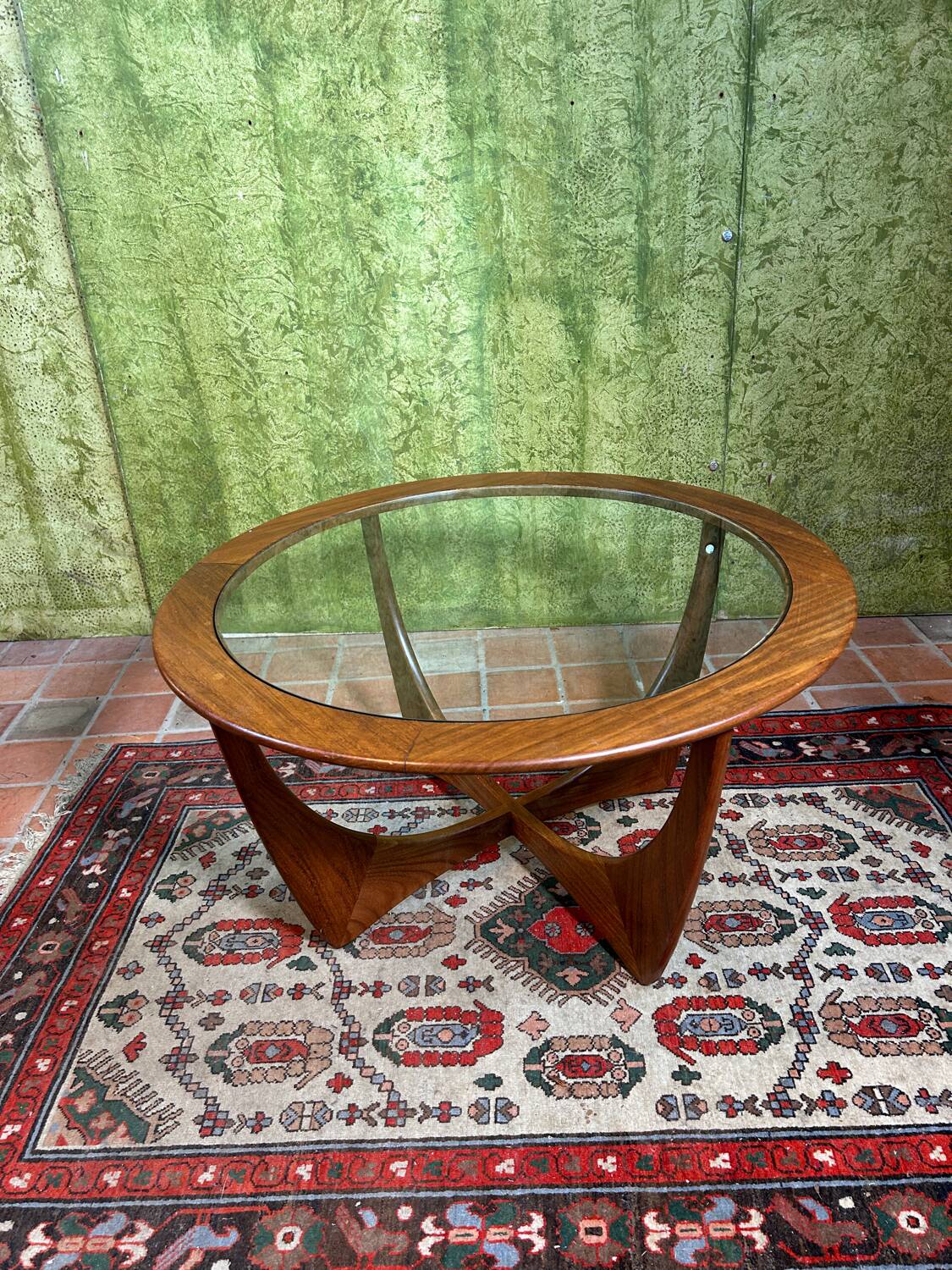 Mid century retro vintage teak round coffee table by GPlan 1960