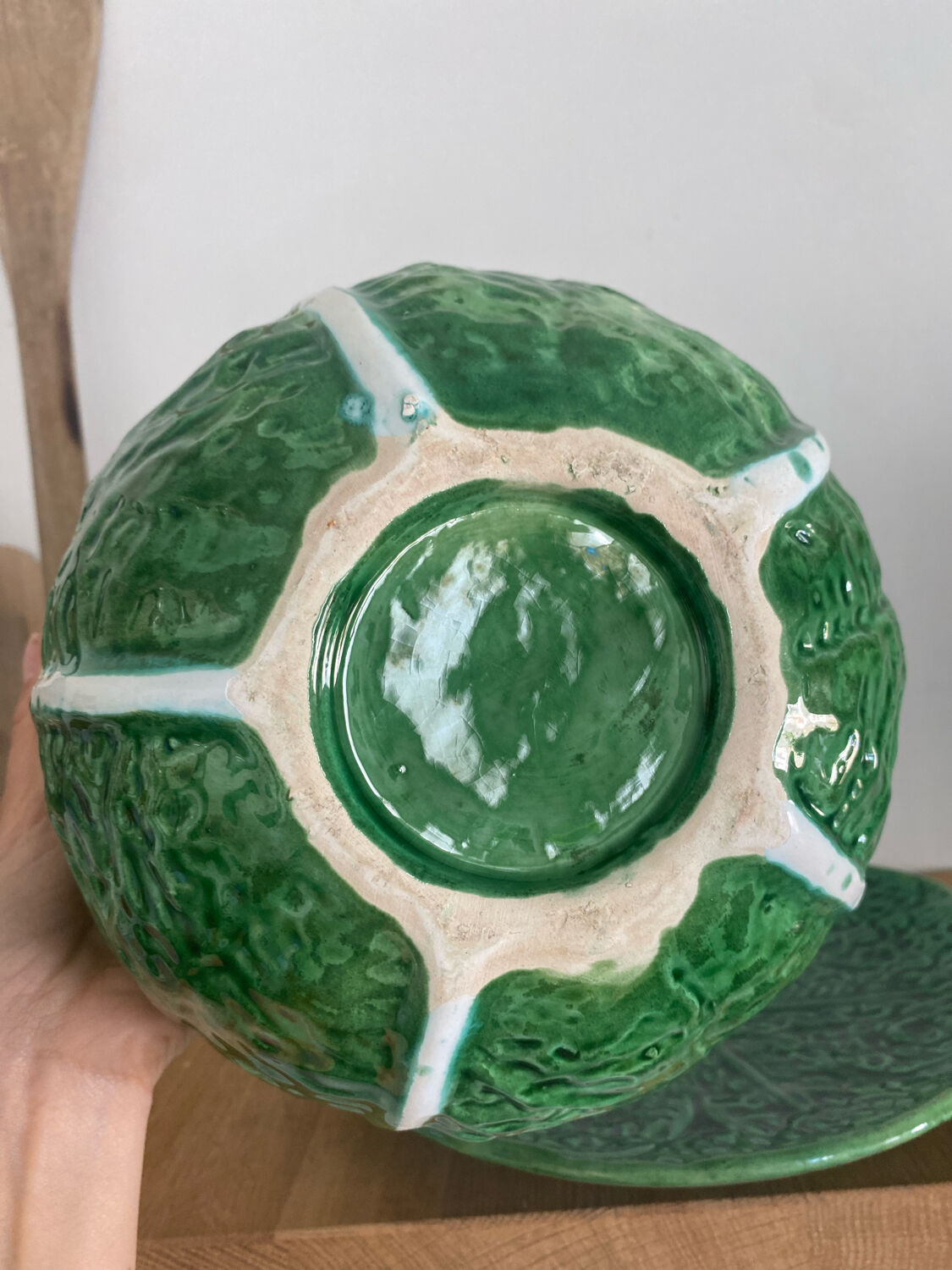 Slurry tureen and its tray