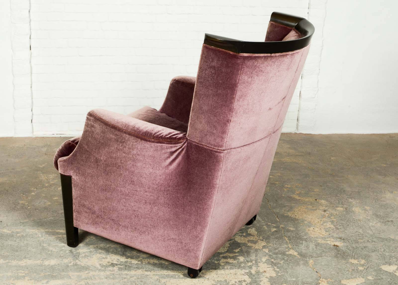 Italian Purple Velours Lounge Chair designed for Giorgetti, 1970s
