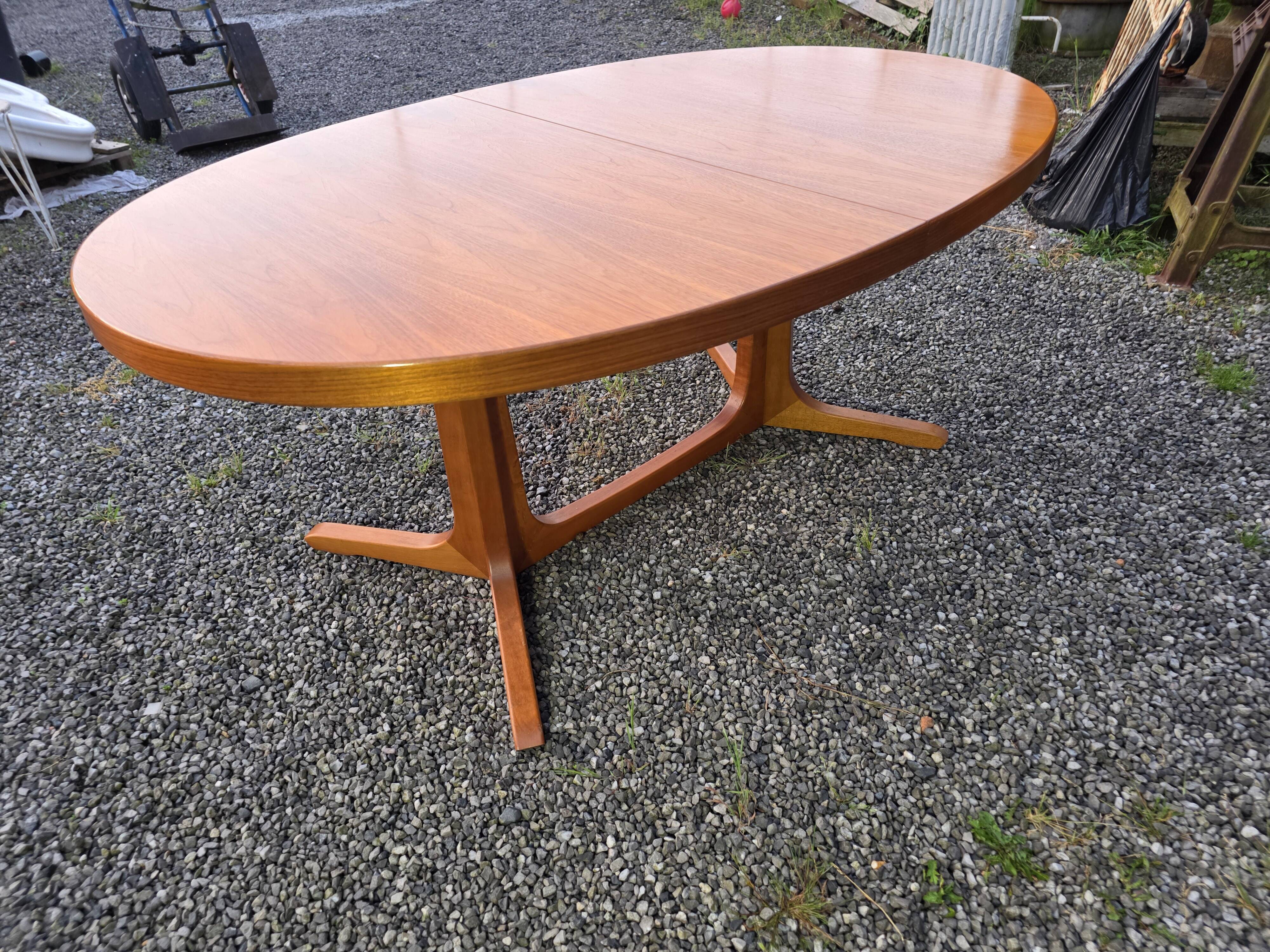 Baumann extendable table in teak from the 1960s (2 extensions)