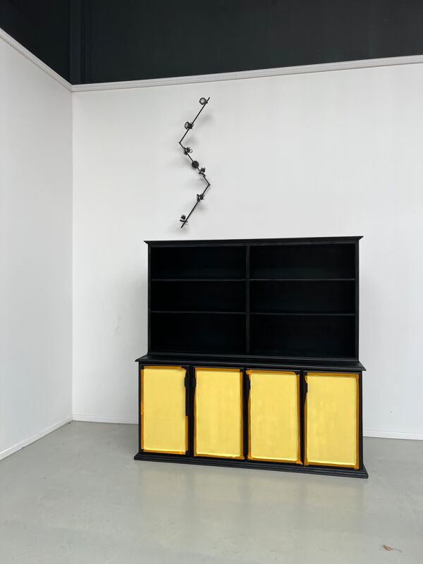 Buffet 2 corps, format XXL, ancien meuble d'école en bois