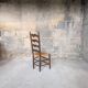 Ensemble de 8 chaises en bois et paille