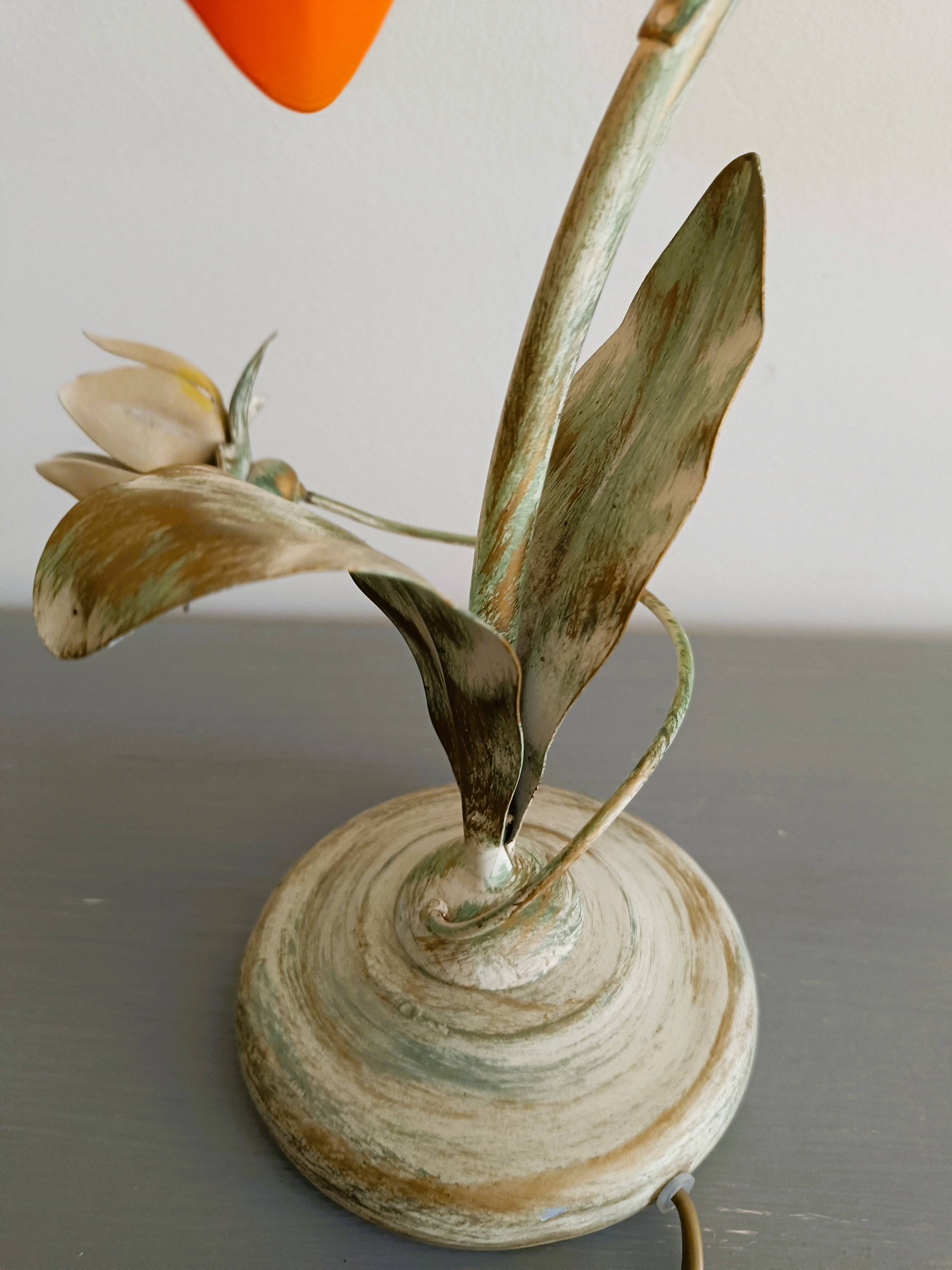 Lampe à poser tulipe fabriquée en Italie