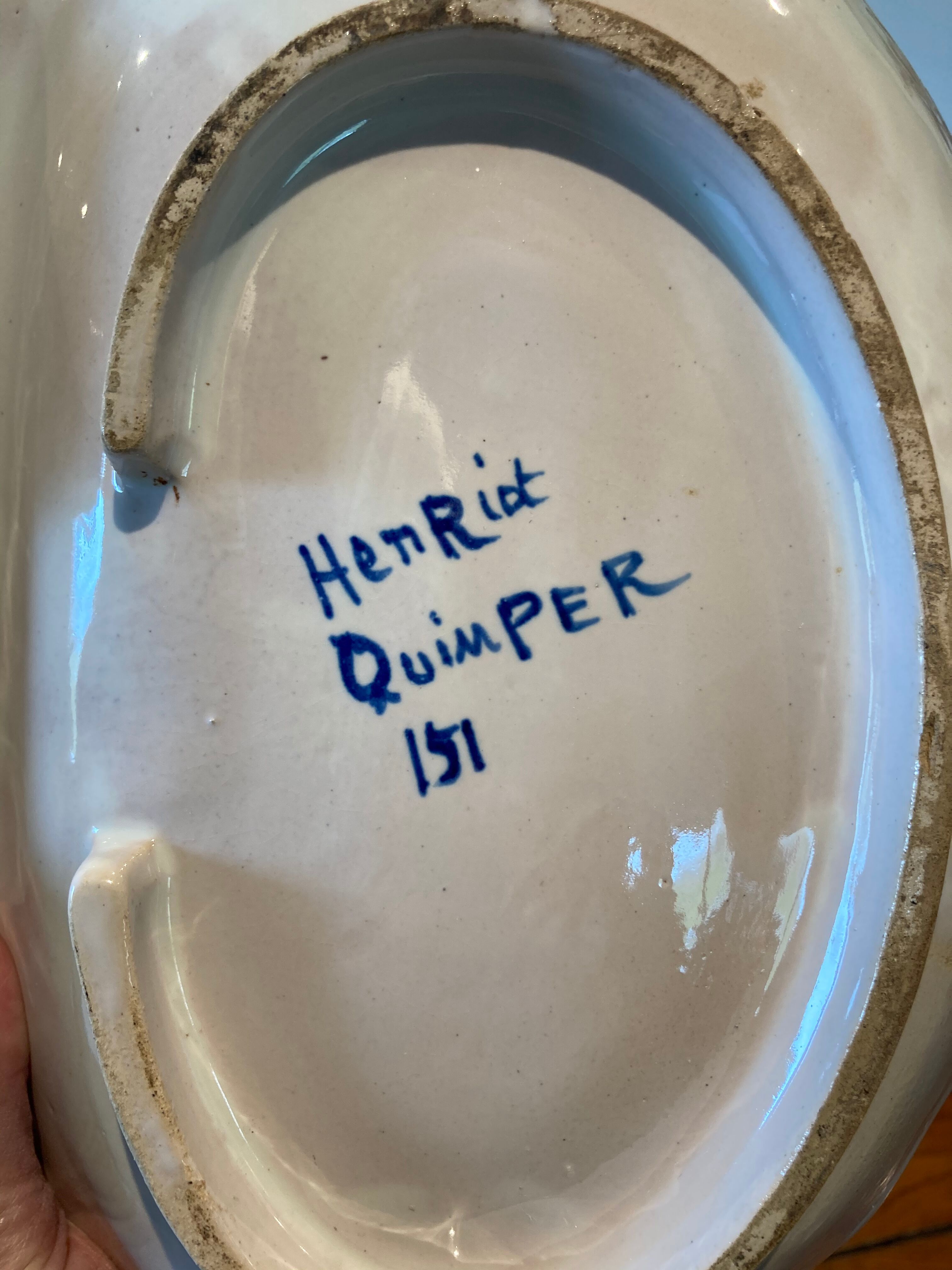 Quimper Ceramic Servant