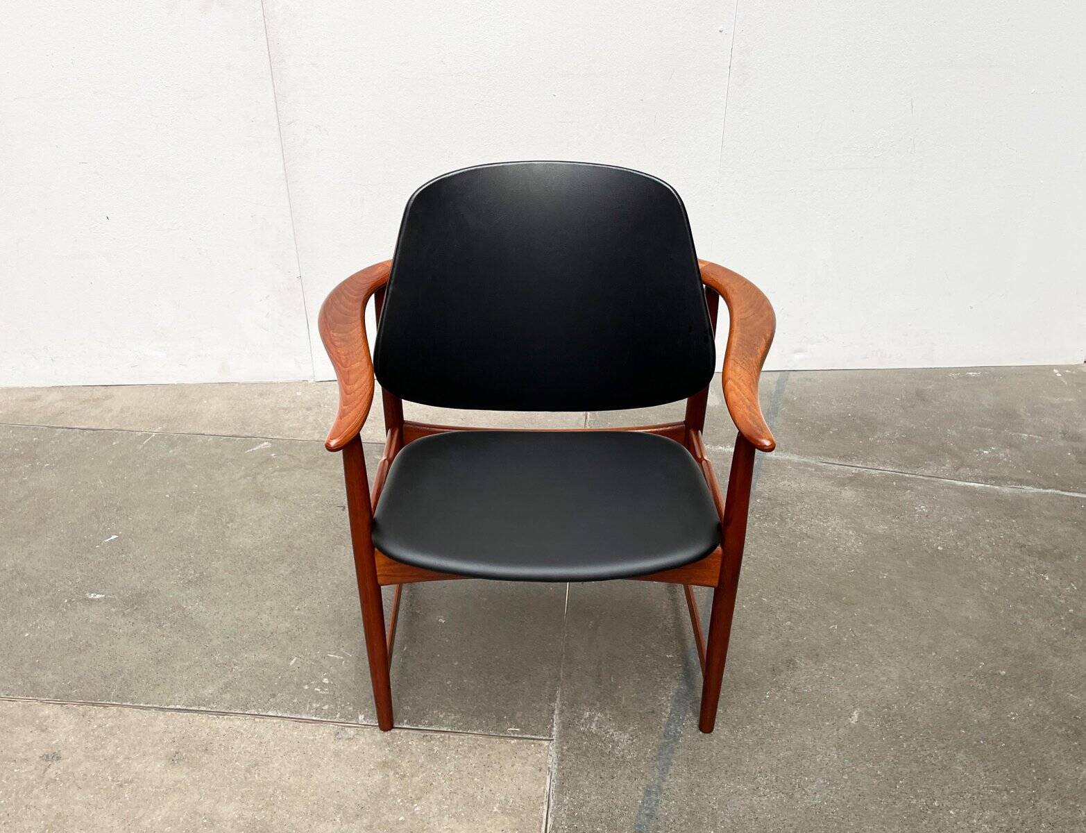 Fauteuil King en Teck Danois du Milieu du Siècle par Arne Hovmand Olsen pour Onsild Møbelfabrik et Jutex, années 1950