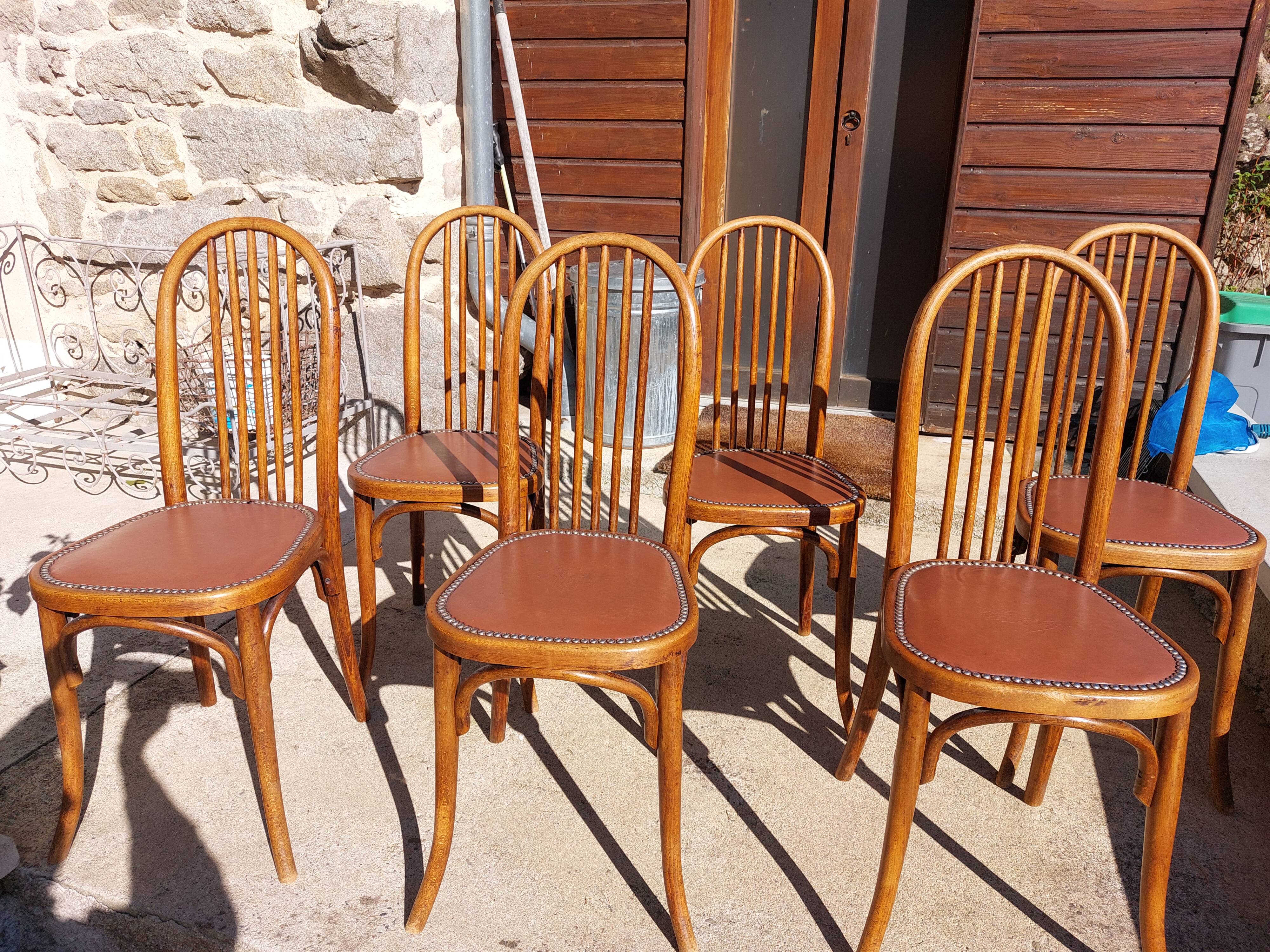 6 chaises Baumann en bois et simili cuir