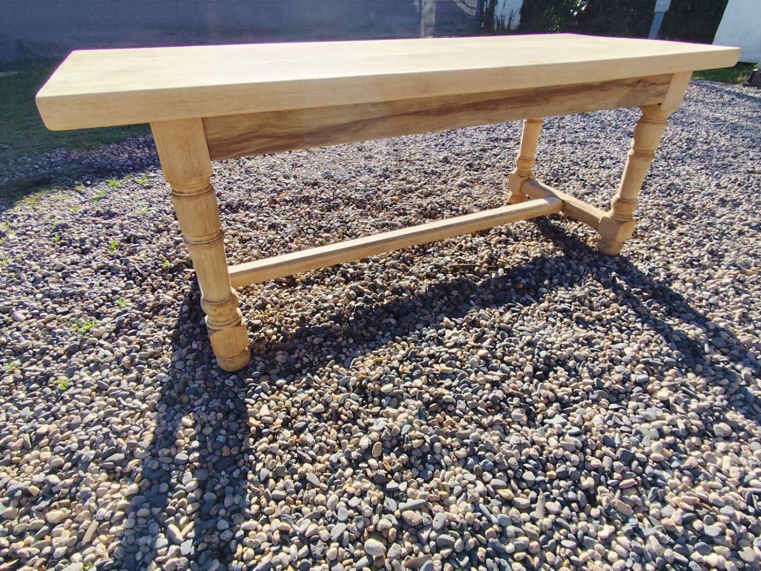 Farmhouse table