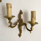 Paire d'appliques en laiton style rocaille