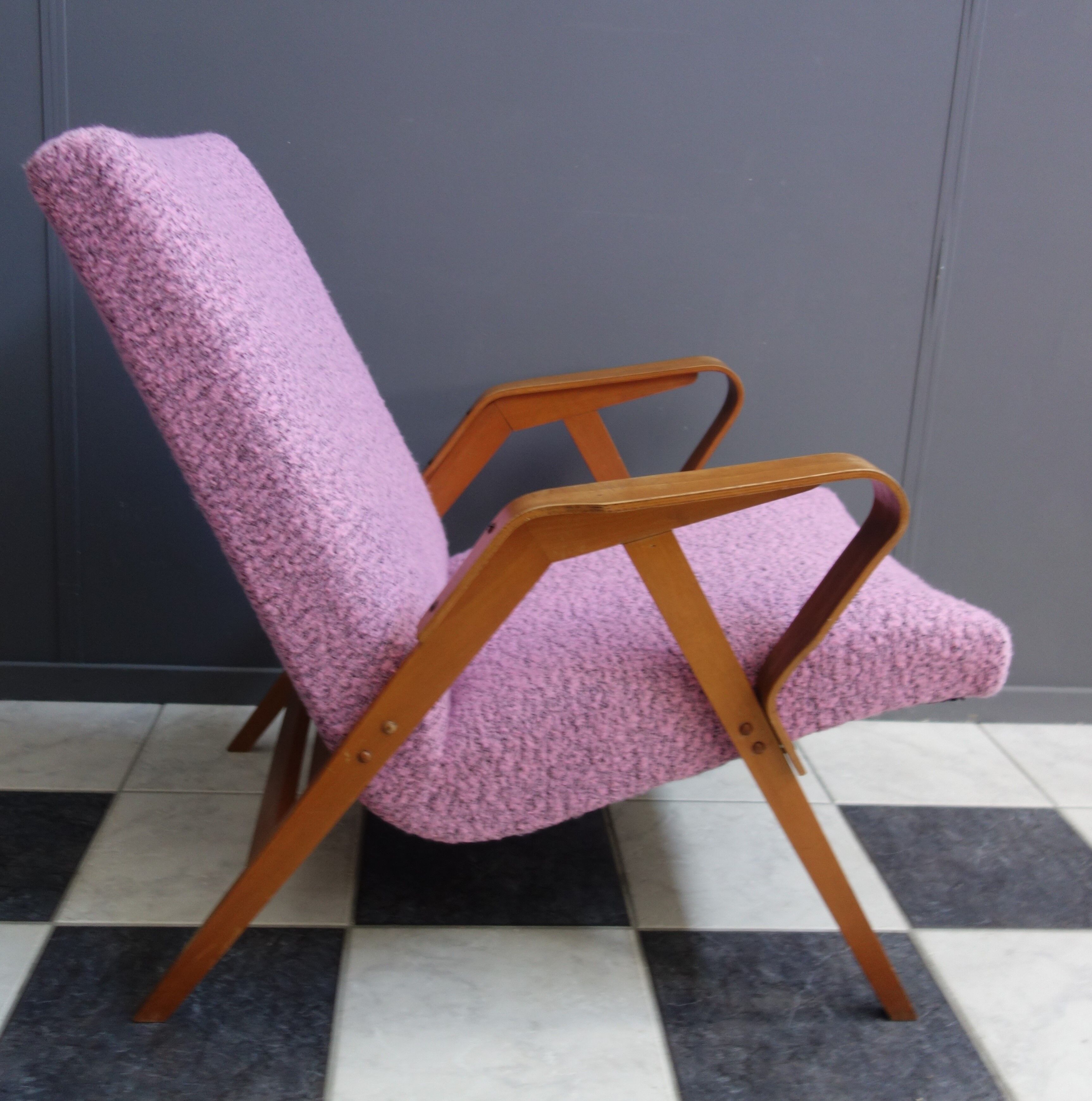 Frantisek Jirfak 24-23 chair for Tatra 1960s