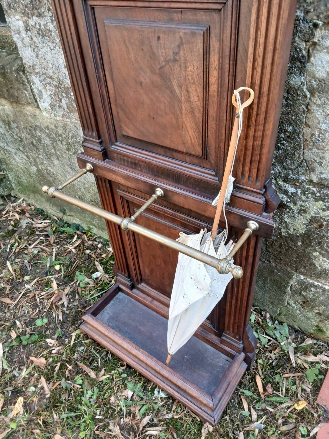 1930s wardrobe/coat rack
