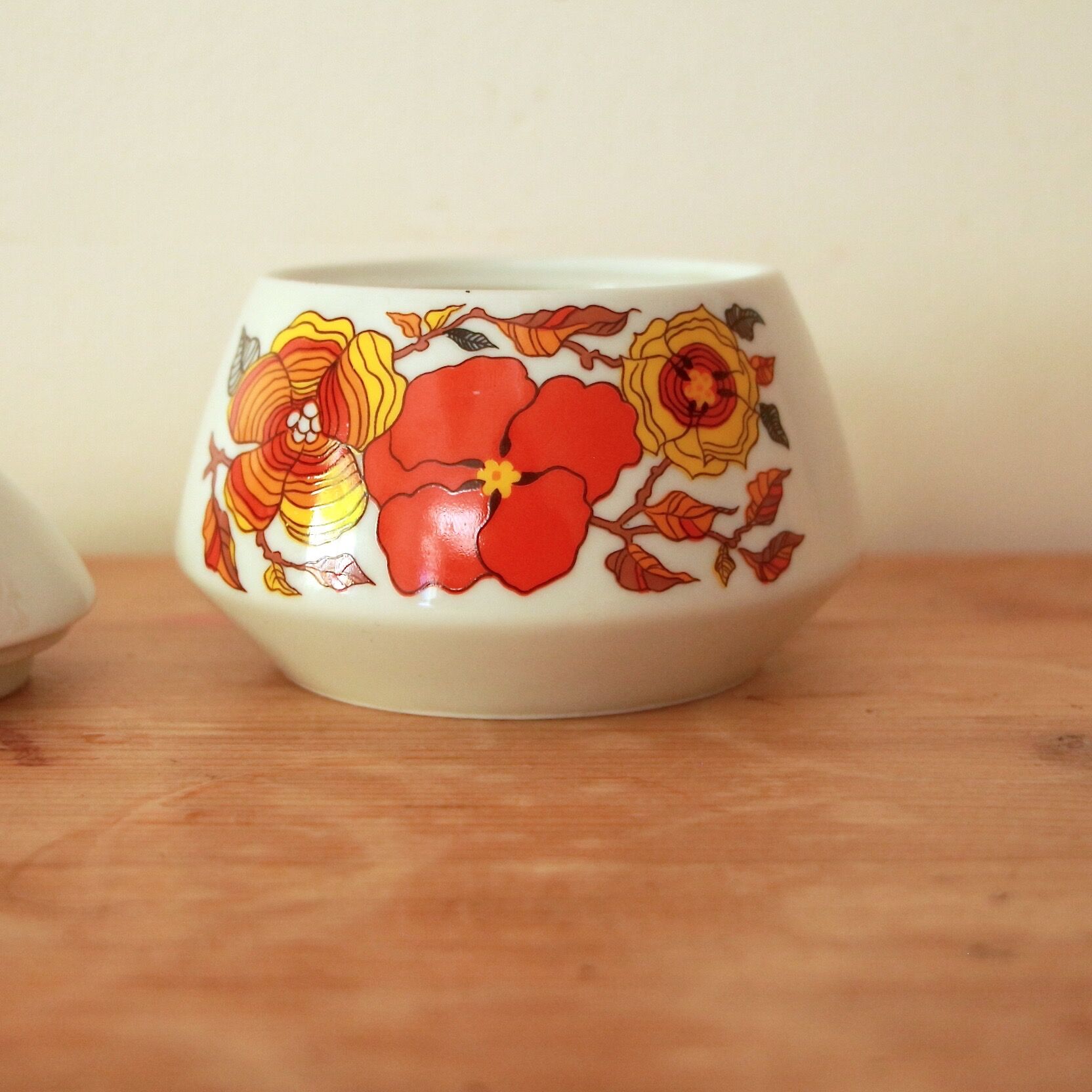 Sugar pattern flowers 70s