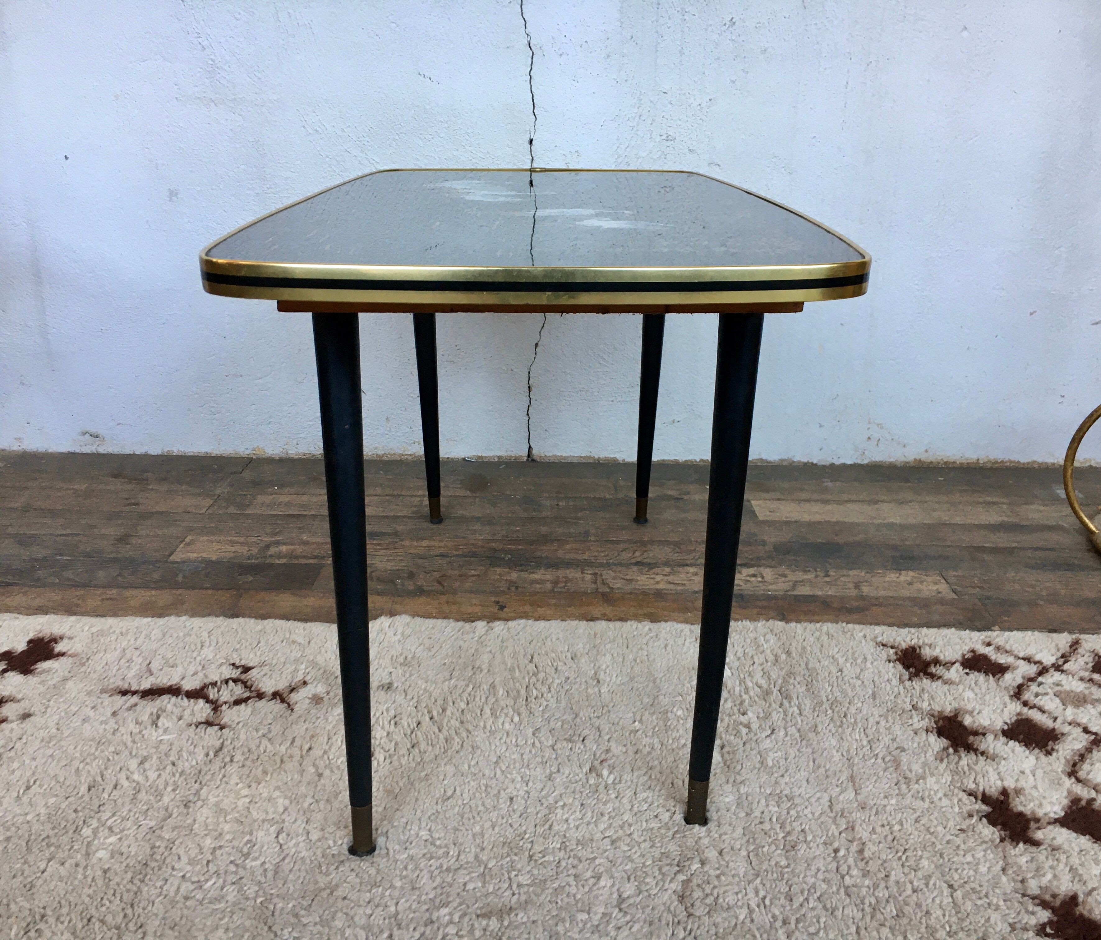 Table basse forme libre peinture sous verre heron jardin 1950 ancien