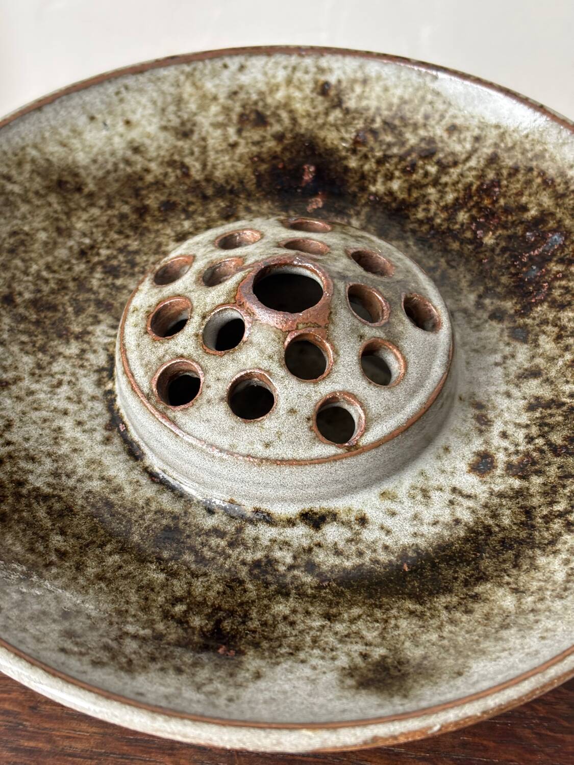 Chantal and Thierry Robert ceramic flower pick