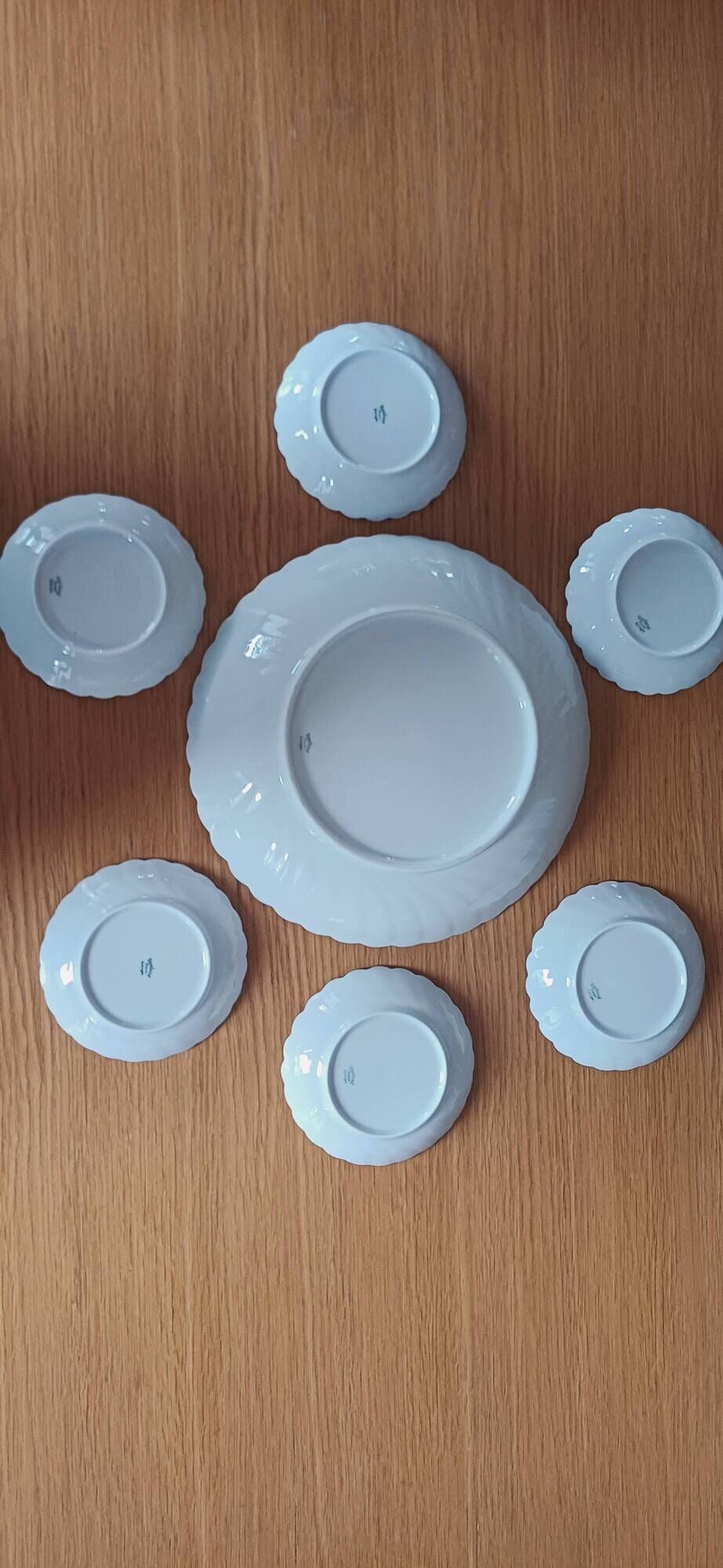 Fruit bowl set and cups