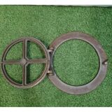 Cast iron bull's eye window