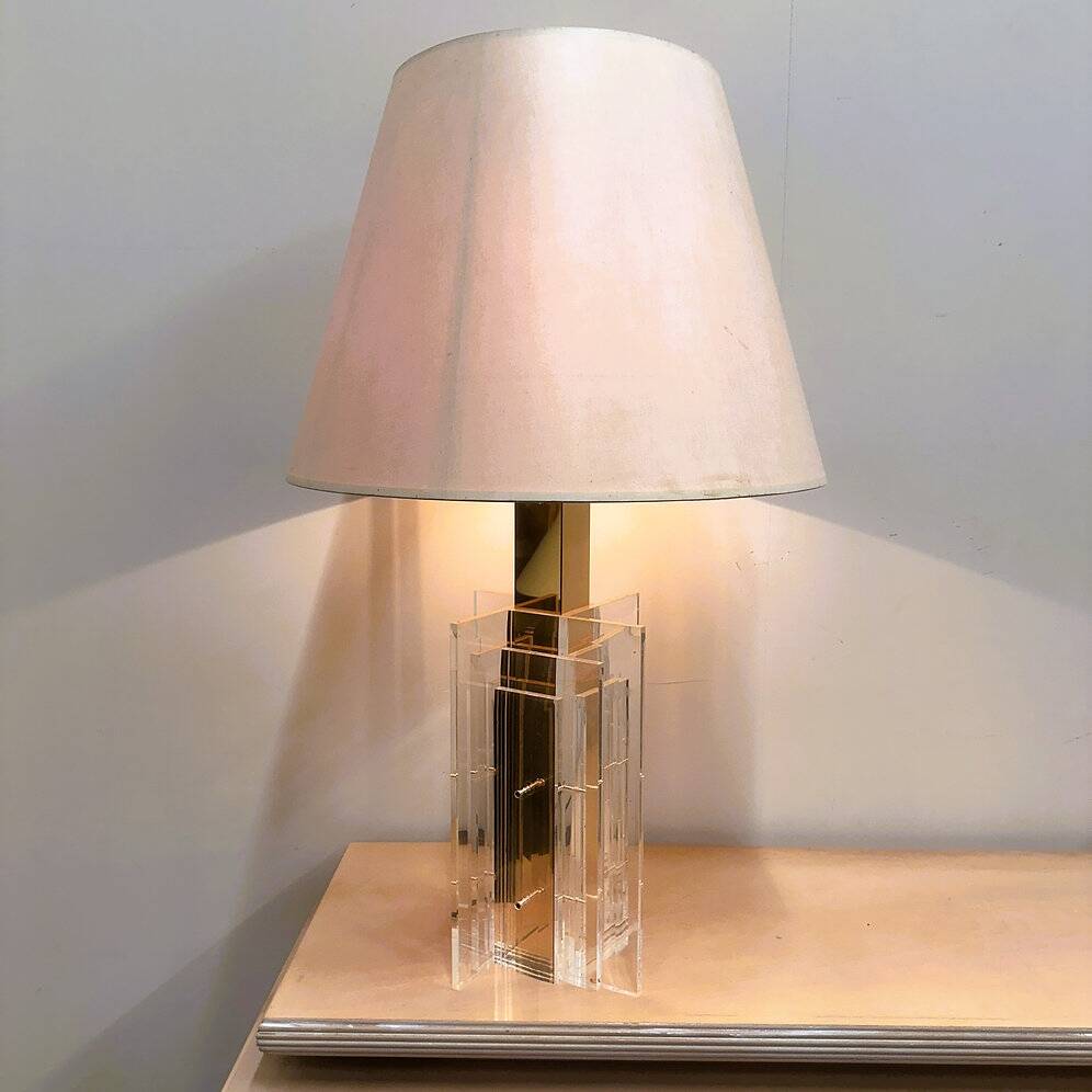 Large glamorous 1970s brass & lucite architectural table lamp